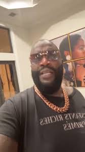 Dwayne Floyd's Instagram, Twitter & Facebook