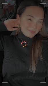 Darian Dunn's Instagram, Twitter & Facebook