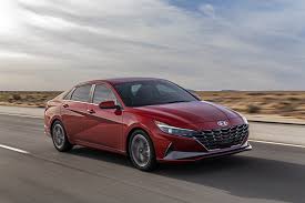 Both engines are paired to a continuous variable transmission. Topgear The 2021 Hyundai Elantra Is Dressed To Kill Its C Segment Rivals