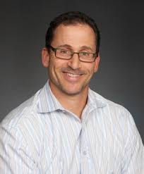 Eric Henschel's Instagram, Twitter & Facebook