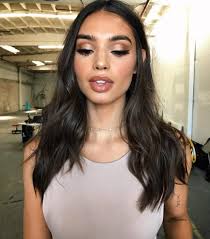 10 Ways to Enhance Your Look with Mascara