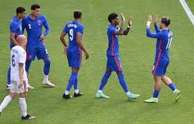 أعلن جاريث ساوثجيت، المدير الفني لمنتخب إنجلترا الأول لكرة القدم، قائمة الأسود الثلاثة المشاركة في بطولة كأس أمم أوروبا «يورو 2020». ÙŠÙˆØ±Ùˆ 2020 Ù…Ù†ØªØ®Ø¨ Ø¥Ù†Ø¬Ù„ØªØ±Ø§ ÙŠØ³ØªÙ‡Ù„ Ø­Ù…Ù„ØªÙ‡ Ø¨Ø§Ù„ÙÙˆØ² Ø¹Ù„Ù‰ ÙƒØ±ÙˆØ§ØªÙŠØ§ Ø§Ù„ÙˆÙƒØ§Ù„Ø© Ù†ÙŠÙˆØ²