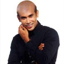 Oyun skor türkiye'nin en iyi flash oyunlar sitesi oyunlar burada oynanır. Gambar Artis Lelaki Yang Tetap Kacak Berkepala Botak Iluminasi