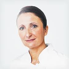 Her flagship restaurant is maison pic in valence, france; Recettes De Anne Sophie Pic The Best Recipes By Anne Sophie Pic