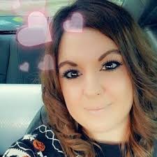 Amanda Bowden's Instagram, Twitter & Facebook