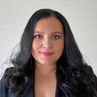 Emily Verrill's Instagram, Twitter & Facebook