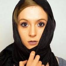 Adelaide Arnold (adelaidearnold)