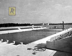 Zuletzt besucht im juli 2014. Stadionbad Reichsparteitagsgelaende Nuernberg