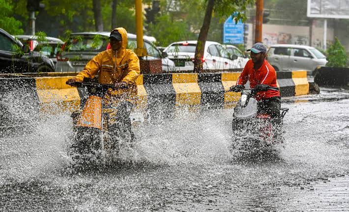 Delhi-NCR likely to receive more rain over next three days; IMD issues yellow  alert - DD India