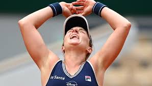 En un cotejo que duró tan solo una hora y diez minutos, ekaterina alexandrova venció a podoroska en dos sets corridos. Gabriela Sabatini Enciende Las Redes Con Su Mensaje A Nadia Podoroska