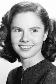 Barbara Bendix's Instagram, Twitter & Facebook