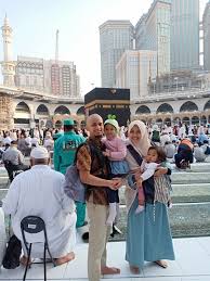 Potong rambut di makkah, biayanya 10sr (saudi real) sekitar 25.000 rupiah. Alternatif Liburan Dari Swedia Umrah Yuk Ppi Swedia
