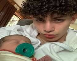 Related to j barboza, jeronimo barboza, porfirio barboza, saturnino barboza, fernando barboza. Julian Barboza Birthday Real Name Age Weight Height Family Contact Details Girlfriend S Bio More Notednames