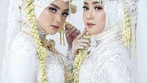 We did not find results for: Tak Perlu Berlebihan Ini Inspirasi Makeup Natural Untuk Pengantin Muslimah