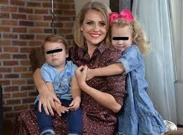 Mirela boureanu vaida, despre fetiţa ei: Cine Este SoÈul Mirelei Vaida Si Cu Ce Se Ocupa Este Un Tip Mai Retras