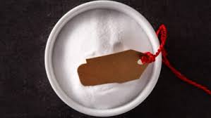 1 ölçü çamaşır sodası, 1 ölçü boraks, ½ ölçü karbonat karışımını deterjan gözünüze koyun ve makinenizi çalıştırın. Camasir Sodasi Nedir Ve Ne Ise Yarar Uzmanlar Diyor Ki