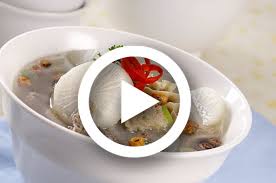 Resep soto babat merupakan menu populer di indonesia. Video Resep Soto Babat Untuk Makan Malam Kuahnya Nendang Banget Semua Halaman Sajian Sedap