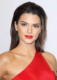 13 Promi Prufzeichen Slicked Back Frisuren Fur Das Jahr 2015 Slicked Back Hair Hair Beauty Dress Makeup