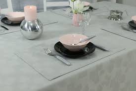Abwaschbare Tischdecke Hellgrau Mit Muster Kollektion Tischdecken In Eckig Rund Under Oval Tischlaufer Tischsets U Tischdecke Abwaschbar Tischdecke Decke