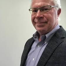 Congratulations to Lindsay Nichols, Outpatient Supervisor at CHI Health  Immanuel Rehabilitation Institute for 20 years of service! 🎉 Lindsay  started at Immanuel as a student and joined the team as an inpatient