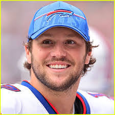 Josh Callaway's Instagram, Twitter & Facebook