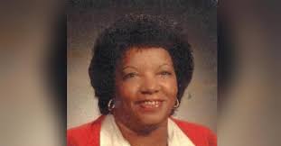 Harriett Murray's Instagram, Twitter & Facebook