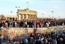 Mit der wiedervereinigung hat sich deutschland insgesamt stärker verändert, als es vielen bewusst ist: Lemo Kapitel Deutsche Einheit