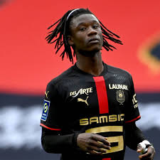 Eduardo camavinga has reportedly informed rennes supporters of his desire to leave the club amid interest from manchester united. Rennes Bestatigt Camavinga Deal