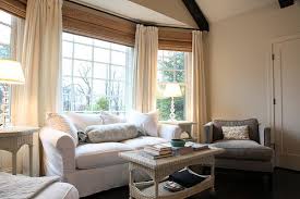 Allein mit kolonialmöbeln hat man aber nur den ersten schritt auf dem weg zur einrichtung im kolonialstil gemacht. Landhaus Und Kolonial Sofas Fur Das Wohnzimmer Alte Helden Wieder Im Trend