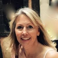 Justine Corbett's Instagram, Twitter & Facebook