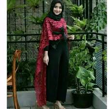 Tidak jarang kamu bakalan merasa bingung seperti apa tipe atau model kebaya yang cocok untuk bentuk tubuh bahkan gaya bingung apa saja model kebaya perpisahan sekolah yang memesona namun nyaman dikenakan seharian? 10 Inspirasi Kebaya Modern Untuk Perpisahan Sekolah Bukareview