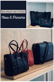 Quand L Accessoire Devient Un Indispensable C Est Tout Le Savoir Faire De La Maison Parisienne Nous Et Paname Maison Parisienne Boutique Hotel Paris Boutique