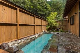 See inspiring photos of outdoor bathing fixtures and enclosures. Kumano Travel Community Reservation System