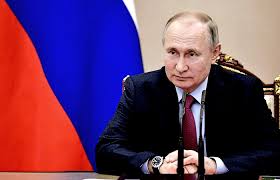 Vladimir vladimirovich putin (born 7 october 1952) is a russian politician and former intelligence officer who is serving as the current president of russia since 2012. Putin Ukradl Rosji Przyszlosc Polityka Pl
