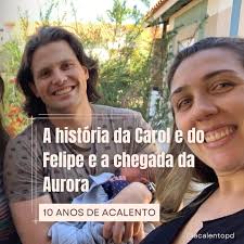 Hoje vamos contar um pouquinho sobre a nossa história !!!! Em 2012, nós  parteiras fundadoras da Acalento, Annie, Nara e Rafaela Siani nos  conhecemos trabalhando na mesma Instituição