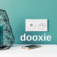 Prises Et Interrupteurs Dooxie Le Choix D Un Design Simple Et Moderne Interrupteurs Prise Interrupteur Interrupteur Legrand