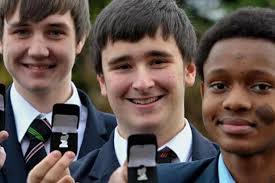 Silver Liver awards for three schoolboys who foiled armed robber