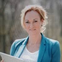 10+ "Danielle Bischoff" profiles