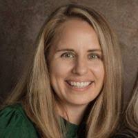 Carrie Connor's Instagram, Twitter & Facebook