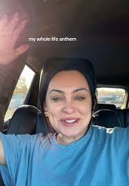 Hard Working Single Mom Sound