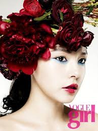 South Korea Girl Korea Fashion Photography Floral Headdress