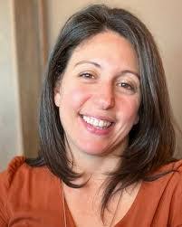 Jackie Bauer's Instagram, Twitter & Facebook