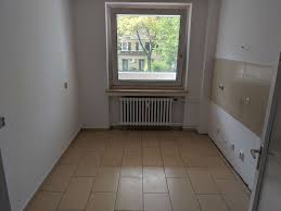 Die wohnstraßen werden von grünflächen unterbrochen und die infrastruktur ist sehr gut. Wohnung Mieten In Leverkusen Manfort 12 Aktuelle Mietwohnungen Im 1a Immobilienmarkt De