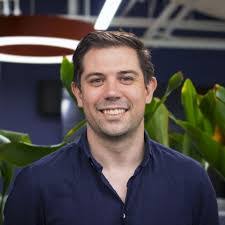 Ashley Pinder's Instagram, Twitter & Facebook