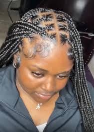 150 two rounds is there any lady in ivy park I host