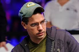 First Break of Day Five: Jon Lane Still Leads