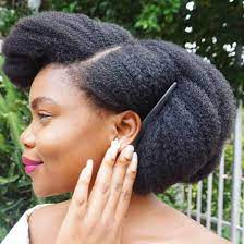 You may be a grandmother but that doesn't mean that hair can't be whipped up. 5 Natural Hairstyles Perfect For Summer Dates