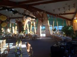 Vous souhaitez organiser votre mariage dans une atmosphère détendue et chaleureuse ? Restaurant Au Schnepfenried Repas De Mariage Evenements