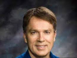 Suzanne Cleland's Instagram, Twitter & Facebook