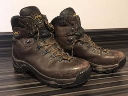 A round up of the best winter hiking boots in 2021. Best Men S Hiking Boots Of 2020 Business Insider
